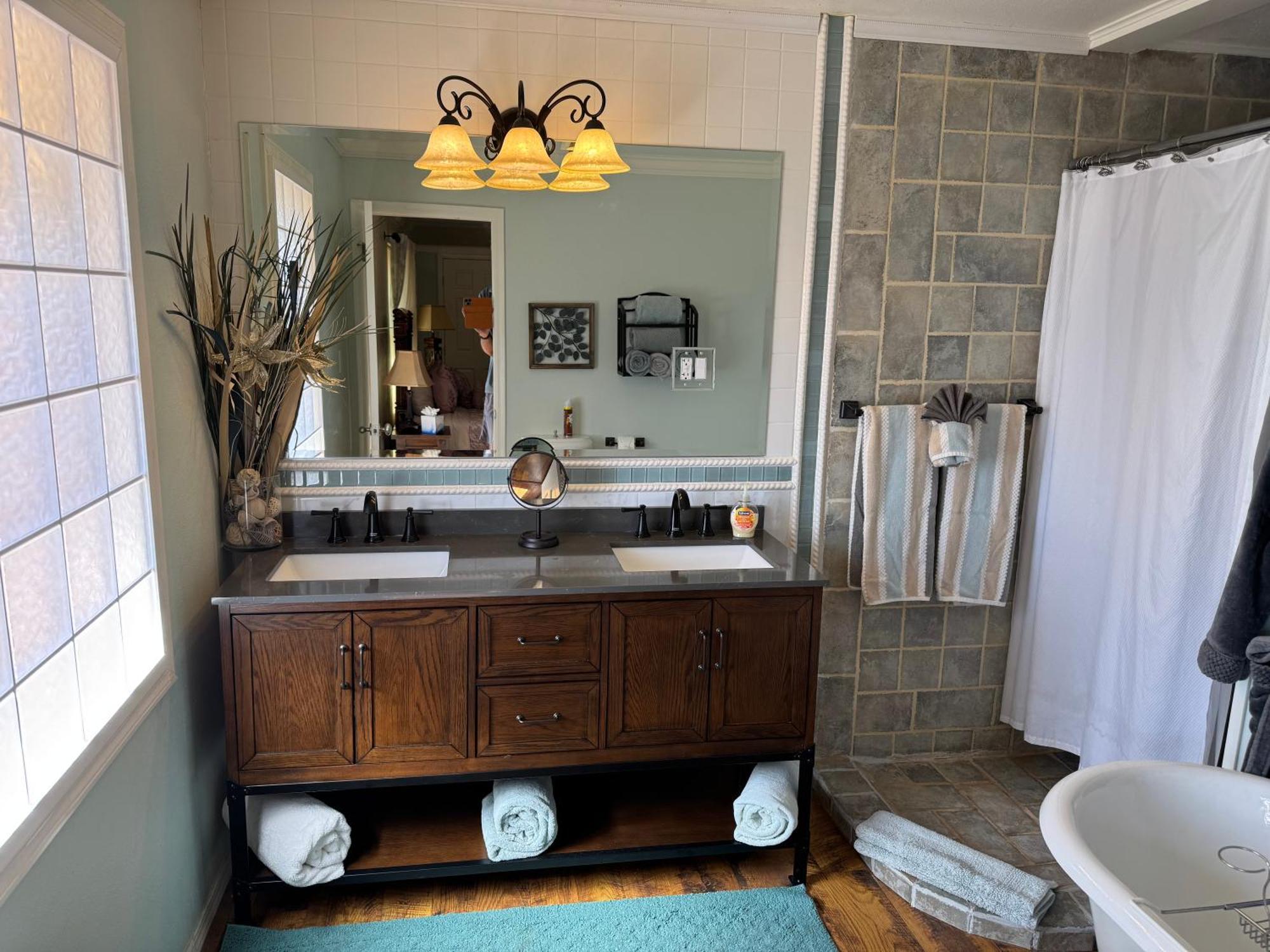 Quail Hollow Retreat