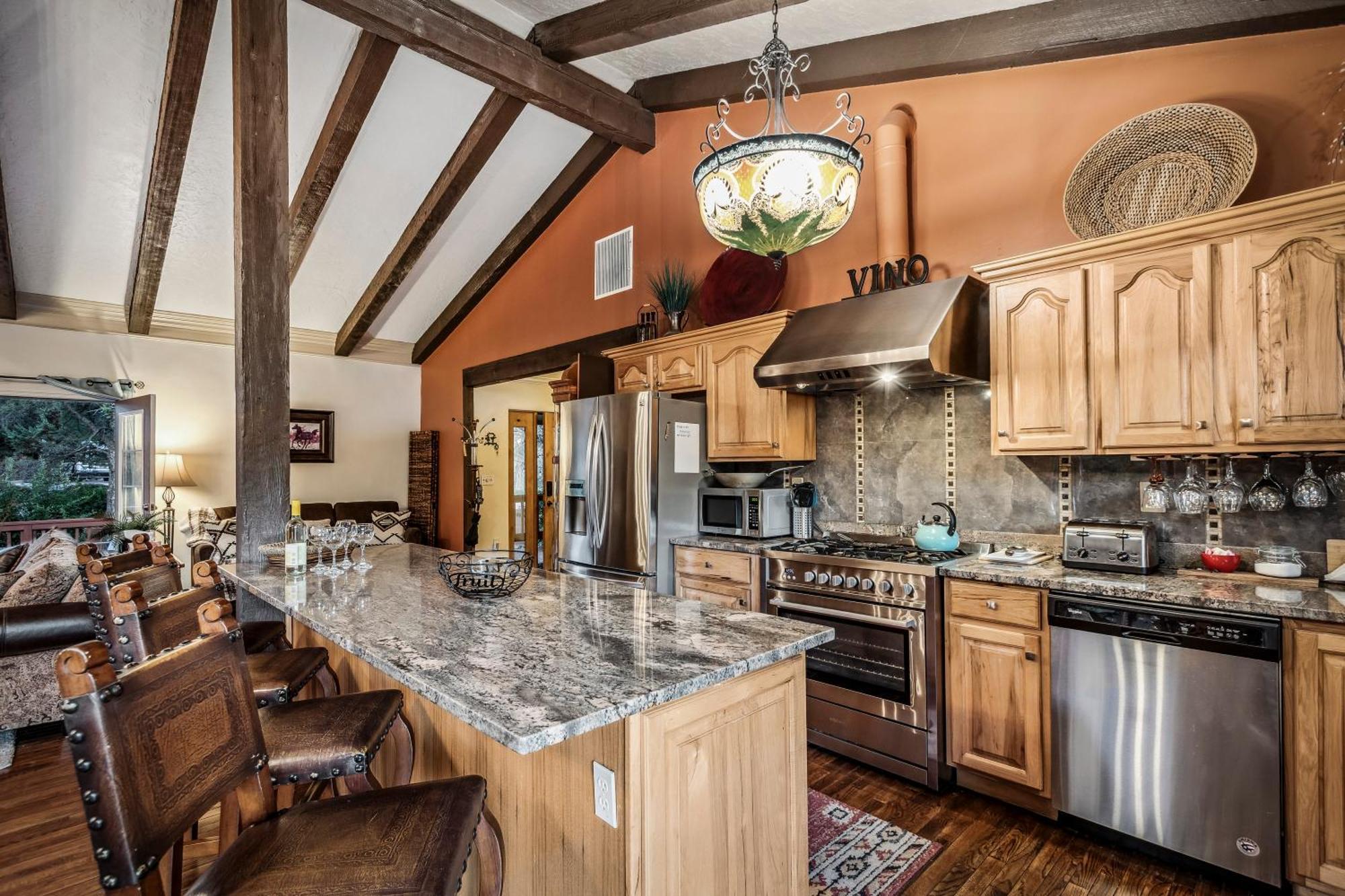 Quail Hollow Retreat *